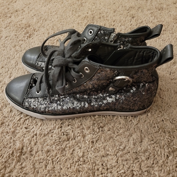 Sparkly Sequin Converse - Picture 3 of 6